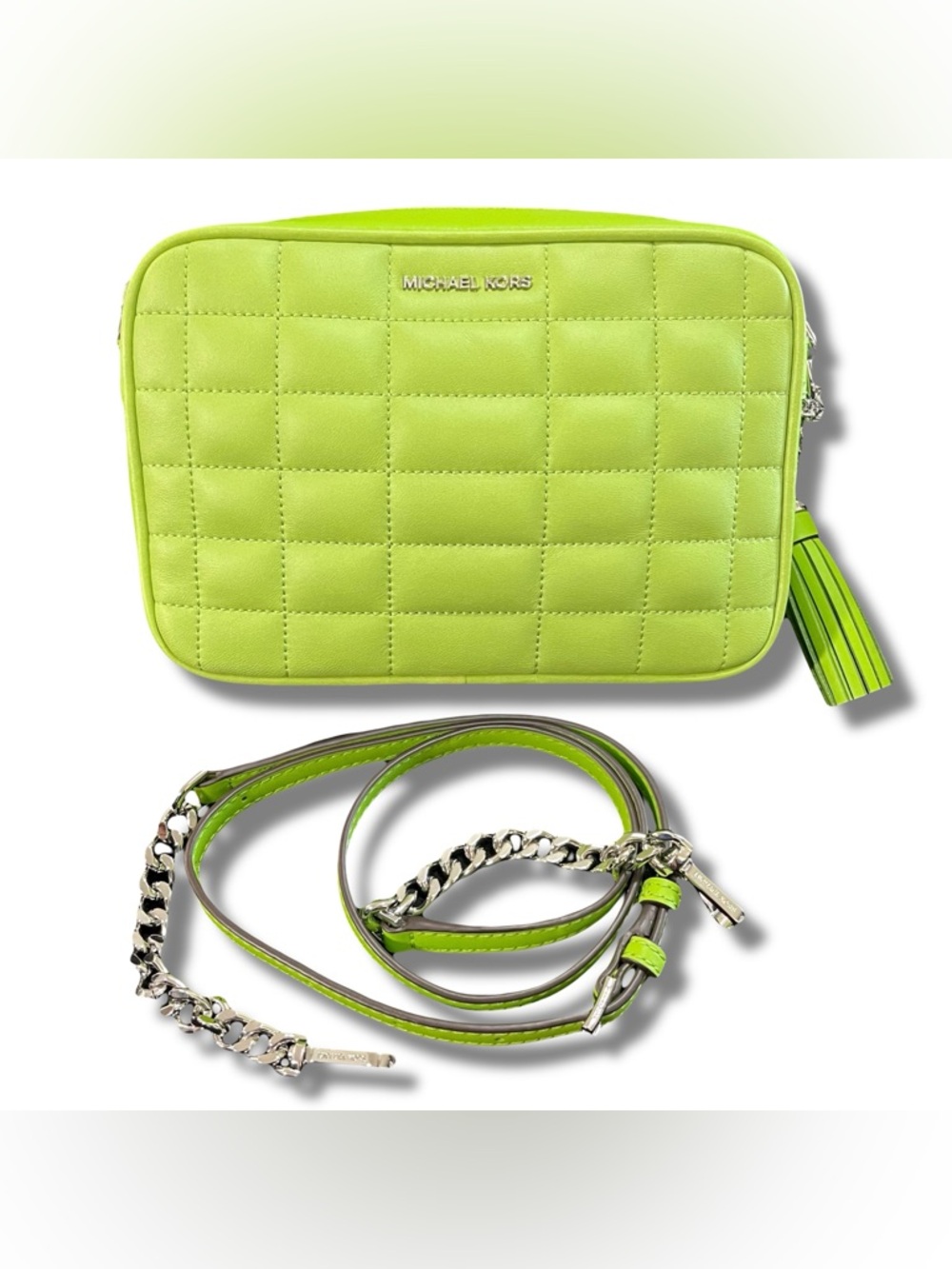 NWT Michael Kors Jet Set Medium Quilted Leather Camera Bag - Pear Green